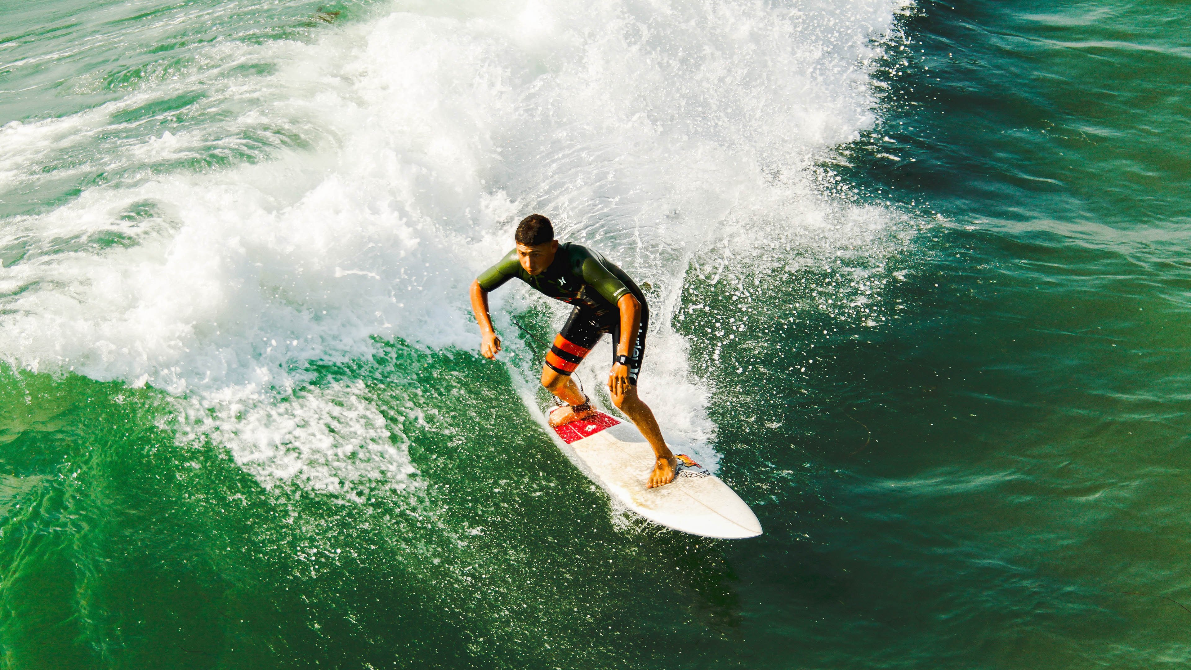 开云官网-乔治末节封神，热火主场轻取开拓者锁定关键卡位战