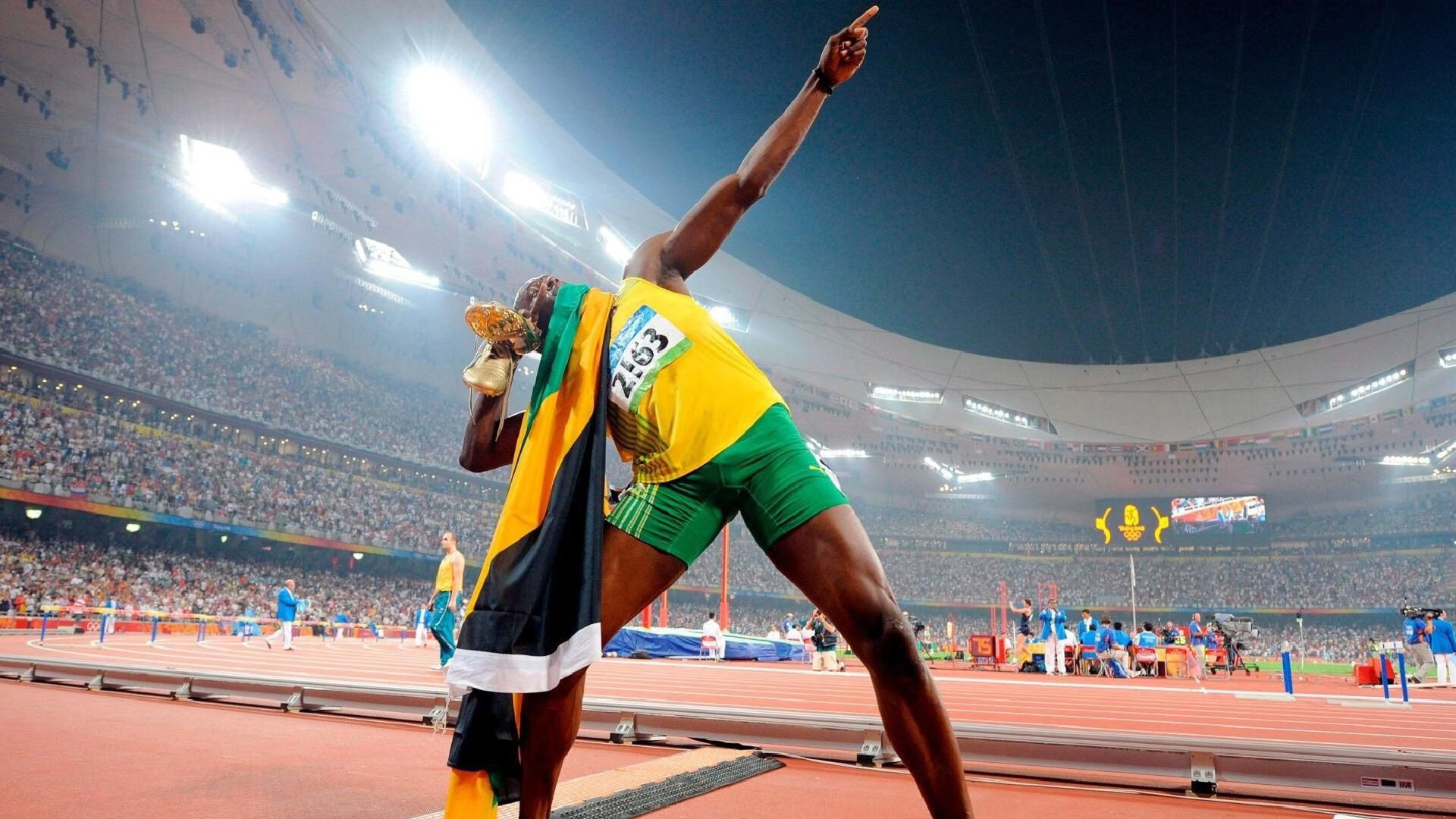 哥斯达黎加绝境逆袭瑞典，孔德一锤定音成生死战英雄